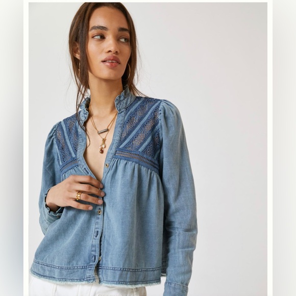 Pilcro Victorian V- Neck Blouse NWT - Picture 13 of 13